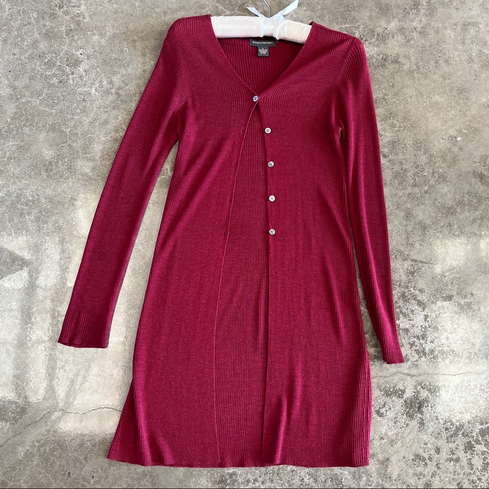 Banana Republic silk duster, cranberry maroon, EUC, sz S, 100% silk, primo.